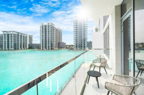 LUX The Burj Khalifa Lagoon View Suite